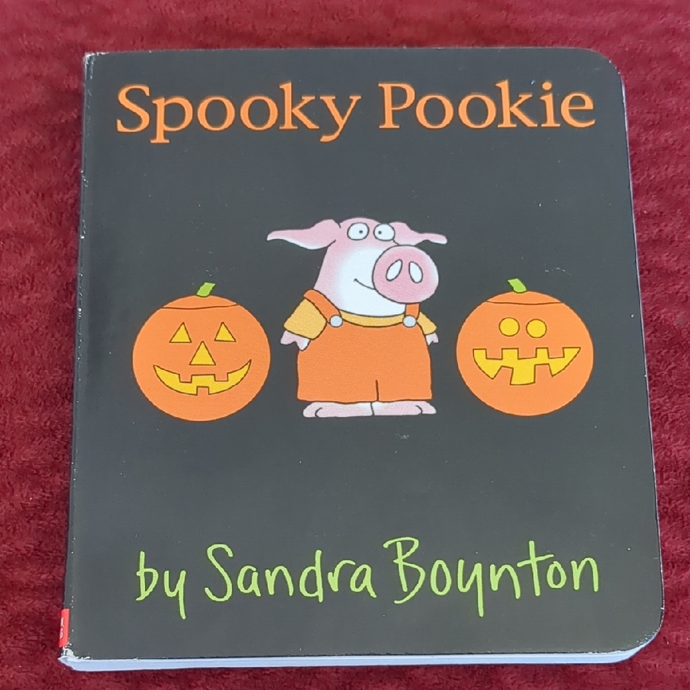 Spooky Pookie by - Black and Orange Coffee Table Book